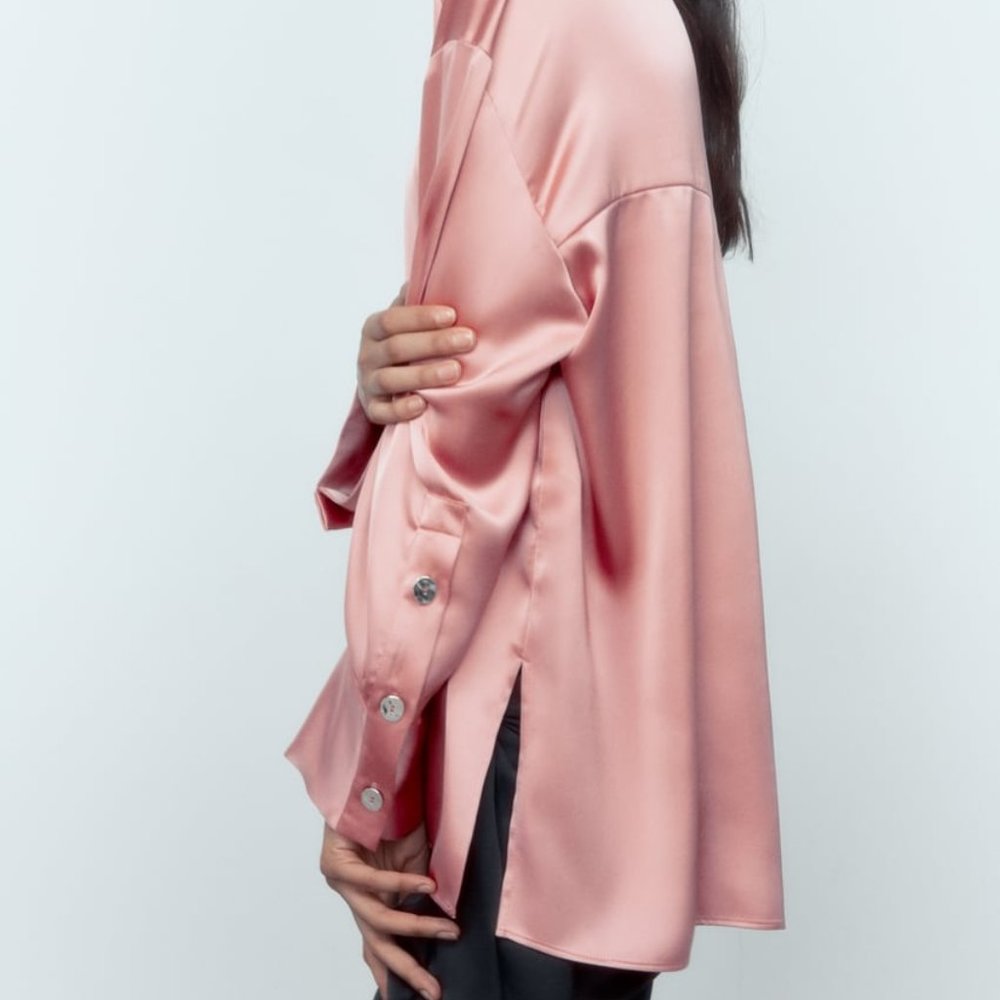 NWT GORGEOUS PINK BUTTONED SATIN EFFECT BLOUSE